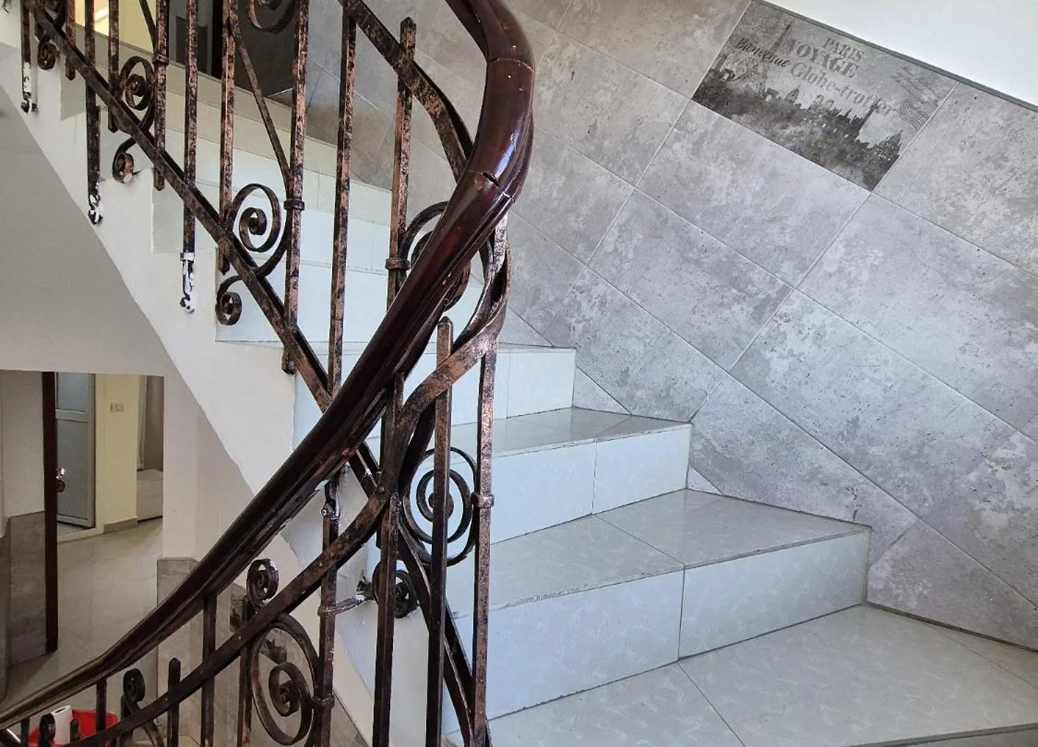 Hotel Hagiului Βουκουρέστι 2*,  Ρουμανία